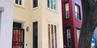 1231 LINDEN PL NE Gallery 1