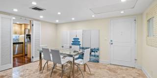 226 Brazilian Avenue Gallery 10