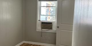 227 S DURHAM Street S Gallery 12