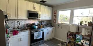 4 Bedroom house on the East-side, Move-in August 10th 2026 Gallery 8