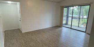 202 Riverbend #201 Gallery 2