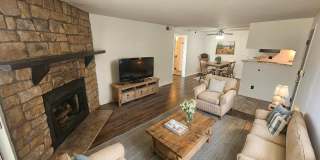 Bright Top-Floor Corner Condo on Powerline Trail – 1 Bed / 1 Bath Bright Top-Floor Corner Condo on Powerline Trail – 1 Bed / 1 Bath Gallery 1