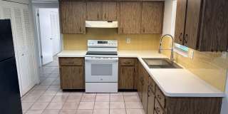 2 Bed,1.5 Bath with Bonus Room and 1 car garage in Magnolia Valley Gallery 9
