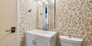 Large 1BR/1BA with Natural Light & Modern Finishes in Cleveland Park Gallery 13