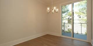 COMING SOON |3 BR/4.5B Newly Renovated Townhome | • 1-car garage |Loft Bonus Room w/Rooftop terrace| In Dilworth! Gallery 15