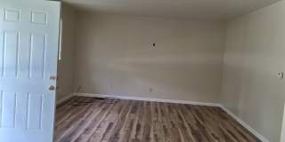 1809 South Pope Avenue Gallery 2