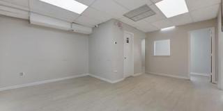 10503 WEST Drive Gallery 8