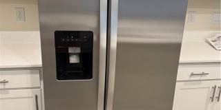 10419 Luna Mezzo Street Gallery 8