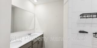 982 Commons Way Gallery 9