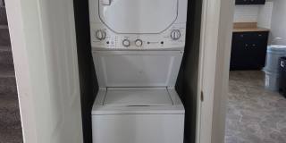 Remodeled 2 bed unit, ready for a new family Gallery 8