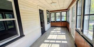 Two bedroom one bathroom single level home for rent Gallery 3