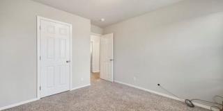 Spacious 3 Bed 2 Bath Home with 2 car garage and large backyard. Broken Arrow Schools! Gallery 15