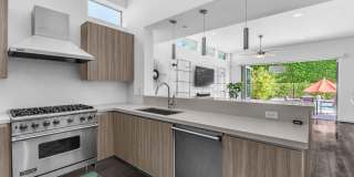 350 Goleta Way Gallery 17