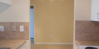 ONE BEDROOM ONE BATHROOM !!! WITH W/D Gallery 1