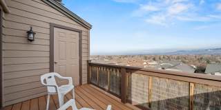 Mid-Century Modern home with stunning views _ Pets Welcome! Gallery 20