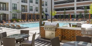 Gateway Chastain Gallery 31