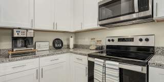 Stunning New Build for Rent — Modern Design, Spacious Layout & Prime Location! Gallery 8