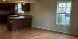 Spacious 2 Bed, 2.5 Bath Townhome in Peaceful Southwest Bloomington Gallery 3