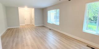 Remodeled one story home in highly desirable Alamo with huge park like yard ! Remodeled one story home in highly desirable Alamo with huge park like yard ! Gallery 8