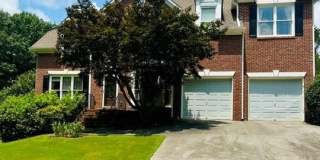 811 Valley Drive Gallery 1