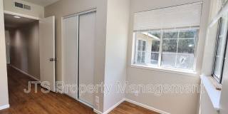 6565 S. Land Park Drive Gallery 49