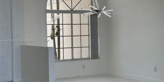 3066 Lakewood Cir Gallery 6