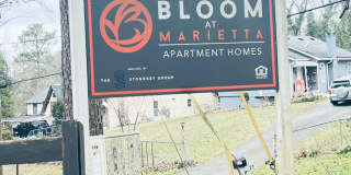 $500 OFF ON 1ST MONTH RENT!! $99.00 APPLICATION FEE!! ONLY ONE LEFT HURRY!! Gallery 17