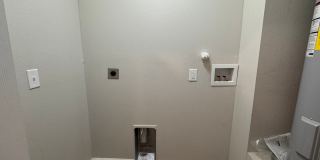 3 bed 2 bath Duplex. Gallery 24