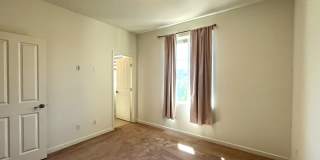 2 bed, 2.5 bath located in Corona, CA! Gallery 29
