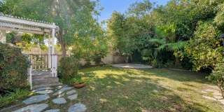 6045 Sunnyslope Avenue Gallery 24