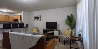 1510 East Henry Street Gallery 7