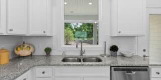 Brand new, Low-maintenance living! Gallery 6