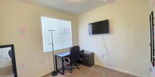 Fully Furnished 3-Bedroom Townhome Resort-Style Community Living Gallery 20