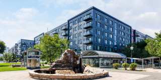 Clippership Apartments on the Wharf Gallery 74