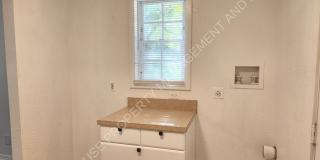 6532 Buffalo Avenue Gallery 14