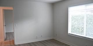 1271 Mosswood Gallery 20