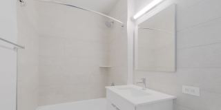 777 6th Avenue Gallery 19