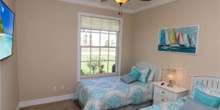 4701 Sands Boulevard Gallery 23