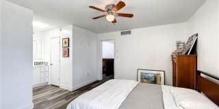 1100 SE 5th Court Gallery 59