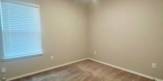 Charming 3/2 conveniently located to Lackland, Toyota, Palo Alto & Texas A&M San Antonio! Gallery 23