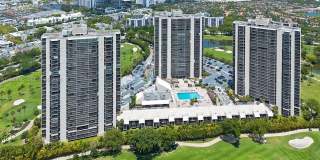 20301 W Country Club Dr Gallery 1