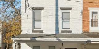 3827 CAMBRIDGE Street Gallery 1
