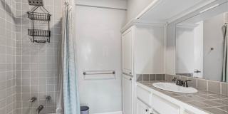 4 Bedroom House in Southdowns| Near St. Aloysius School Gallery 11