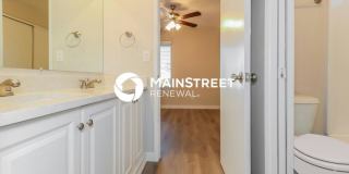 7527 West Elm Street Gallery 10