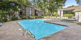 Affordable Housing - Madison Southpark Apartment Homes Gallery 5