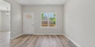 704 Harney Street Gallery 14