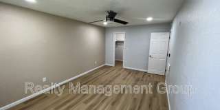 1013 Sunshine Ave Gallery 11