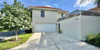 ** COURTYARDS AT QUAIL WOODS ** 3 BED / 2 BATH - TOWNHOME - NORTH NAPLES - ANNUAL RENTAL Gallery 1