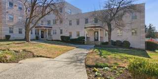 Congress Heights Three Bedroom W/Washer Dryer In Unit! Congress Heights Three Bedroom W/Washer Dryer In Unit! Gallery 1