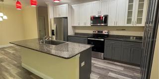 1159 MACFARLANE AVENUE Gallery 9